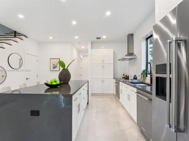 805 NE 16th Terrace # 1, Fort Lauderdale FL 33304