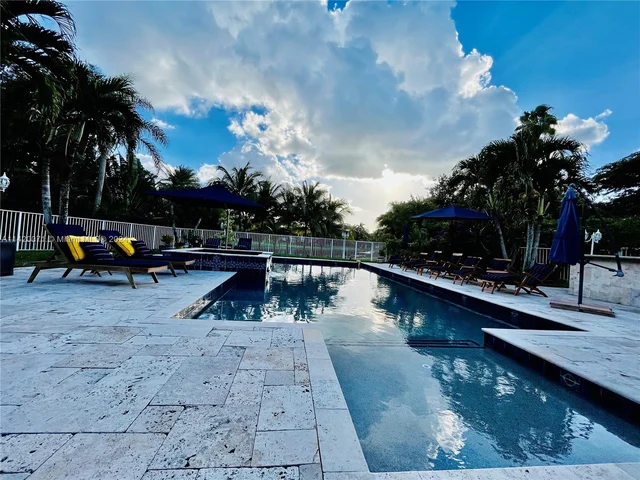 3280 Paddock Rd, Weston FL 33331