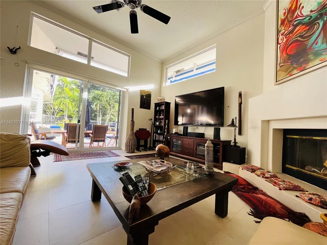 3280 Paddock Rd, Weston FL 33331