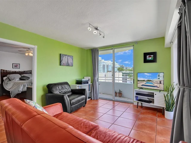 9156 Collins Avenue Unit 406, Surfside FL 33154