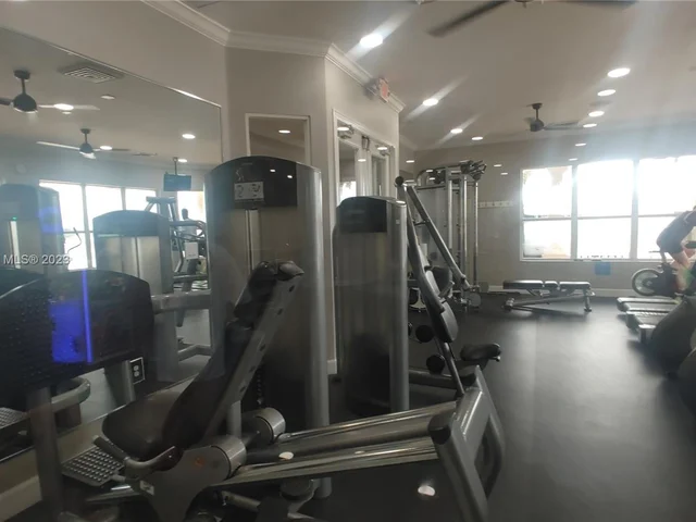 7751 BASNETT CIRCLE, Kissimmee FL 34747