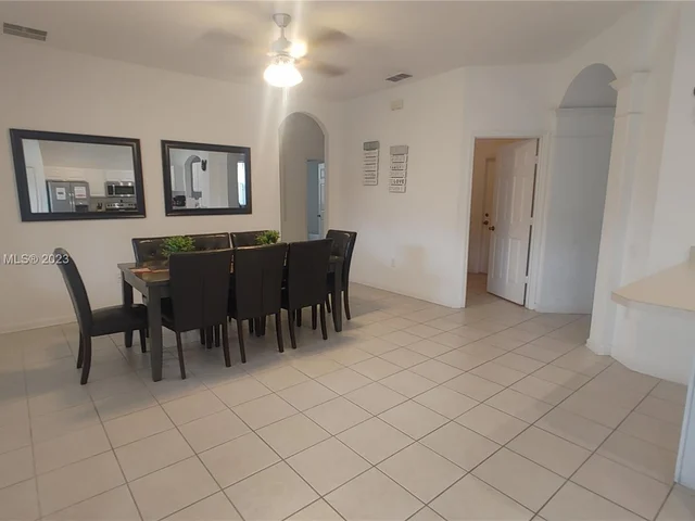 7751 BASNETT CIRCLE, Kissimmee FL 34747