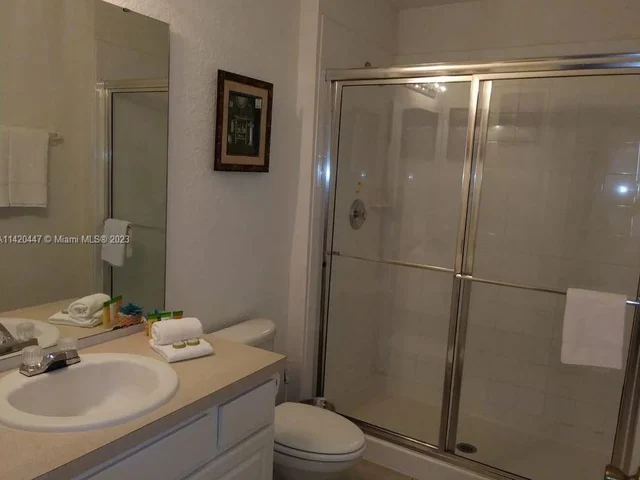 7751 BASNETT CIRCLE, Kissimmee FL 34747