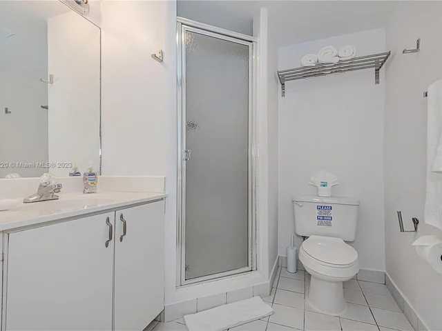 5225 Collins Ave # 407, Miami Beach FL 33140