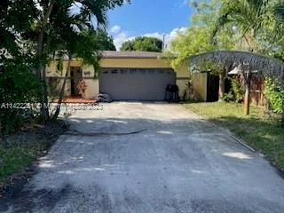 251 SW 16th St, Pompano Beach FL 33060