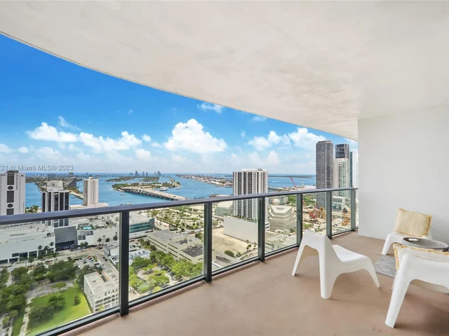 1600 NE 1st Ave # 3701, Miami FL 33132