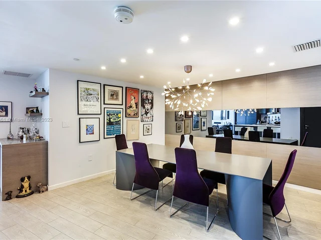 200 Biscayne Boulevard Way # 4307, Miami FL 33131