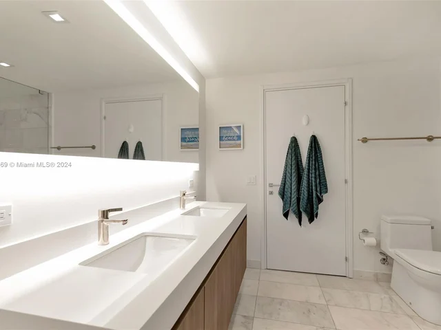 401 N Birch Rd # 1014, Fort Lauderdale FL 33304