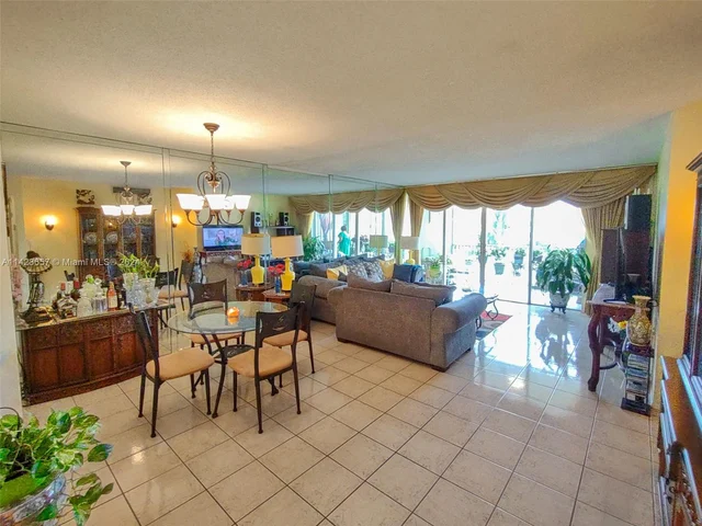 1710 NE 191st St # 3, Miami FL 33179