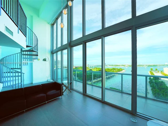 888 Biscayne Blvd # 1103, Miami FL 33132