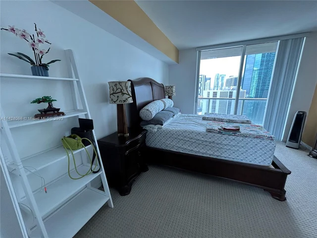 55 SE 6th St # 2605, Miami FL 33131