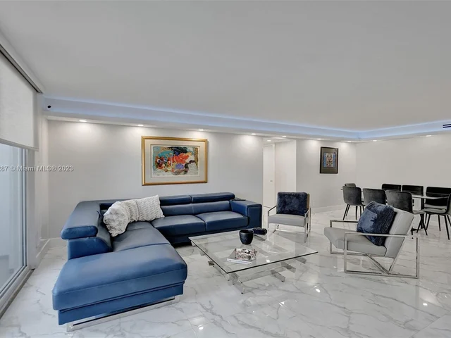 1890 S Ocean Dr # 306, Hallandale Beach FL 33009