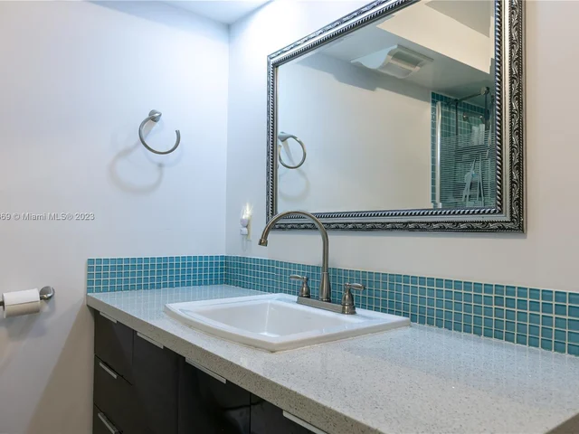 230 174th St # 303, Sunny Isles Beach FL 33160