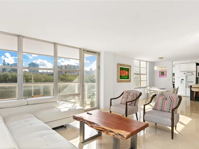 230 174th St # 303, Sunny Isles Beach FL 33160