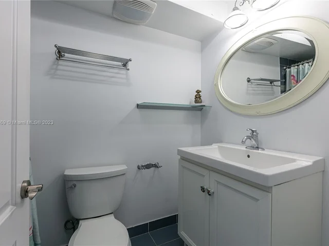 230 174th St # 303, Sunny Isles Beach FL 33160