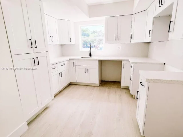 7403 W Sunrise Blvd # A1, Plantation FL 33313