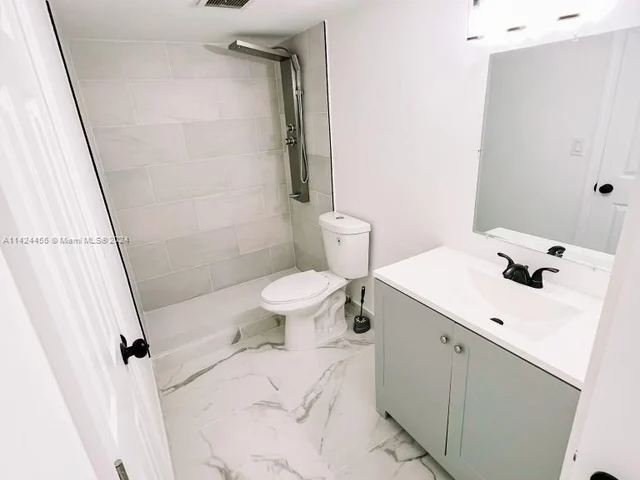 7403 W Sunrise Blvd # A1, Plantation FL 33313