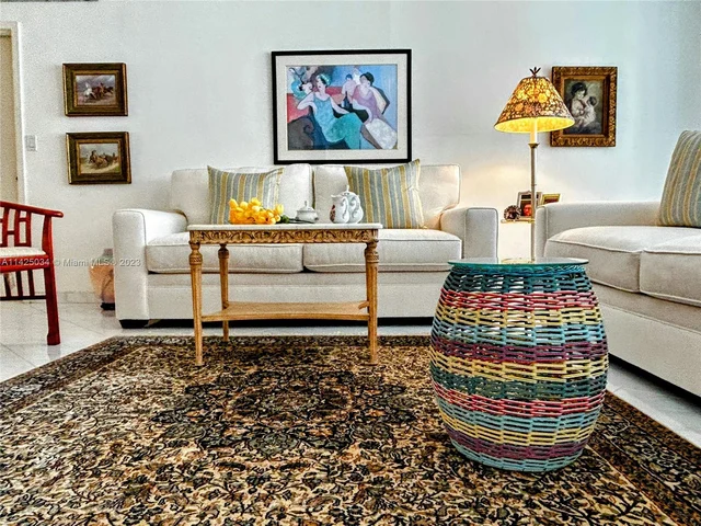 2030 S Ocean Dr # 1805, Hallandale Beach FL 33009