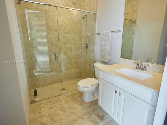 4431 Estates Rd, Davie FL 33328