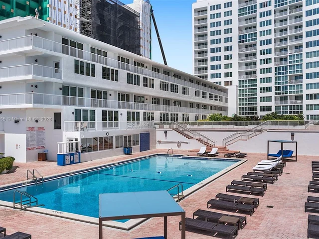 5401 Collins Ave # 340, Miami Beach FL 33140