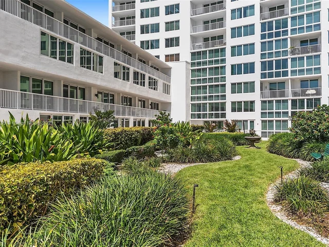 5401 Collins Ave # 340, Miami Beach FL 33140