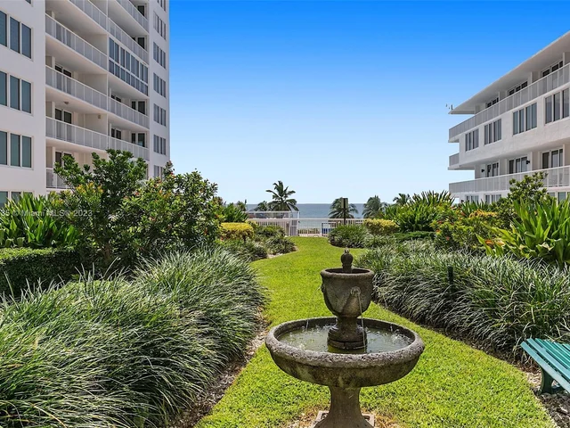 5401 Collins Ave # 340, Miami Beach FL 33140