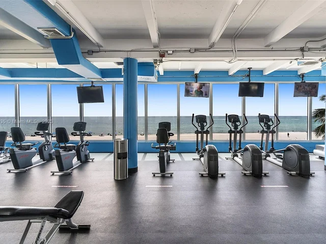 5401 Collins Ave # 340, Miami Beach FL 33140