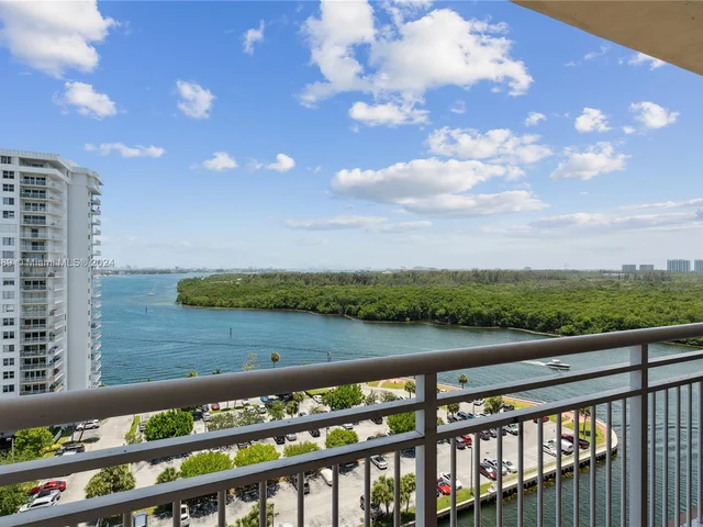 400 Kings Point Dr # 1502, Sunny Isles Beach FL 33160