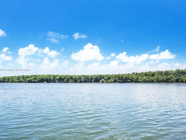 400 Kings Point Dr # 1502, Sunny Isles Beach FL 33160