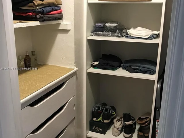 1605 Michigan Ave # 941, Miami Beach FL 33139