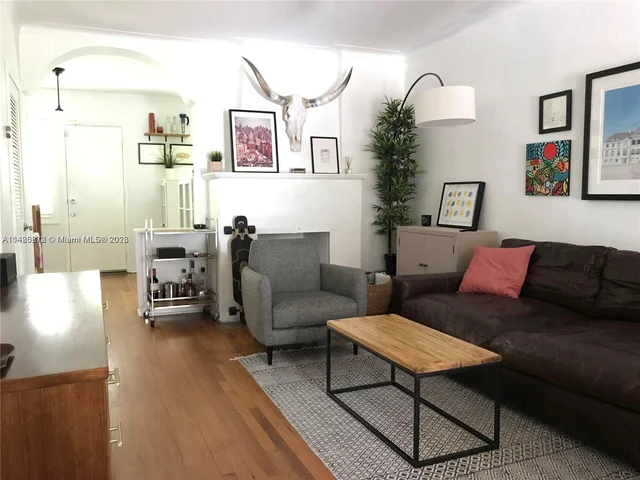 1605 Michigan Ave # 941, Miami Beach FL 33139