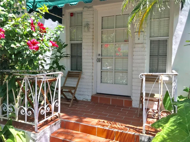 1605 Michigan Ave # 941, Miami Beach FL 33139