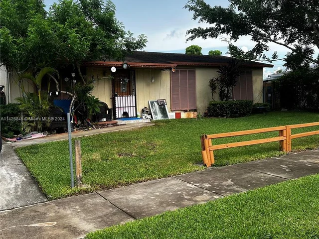 26312 SW 127th Pl, Homestead FL 33032