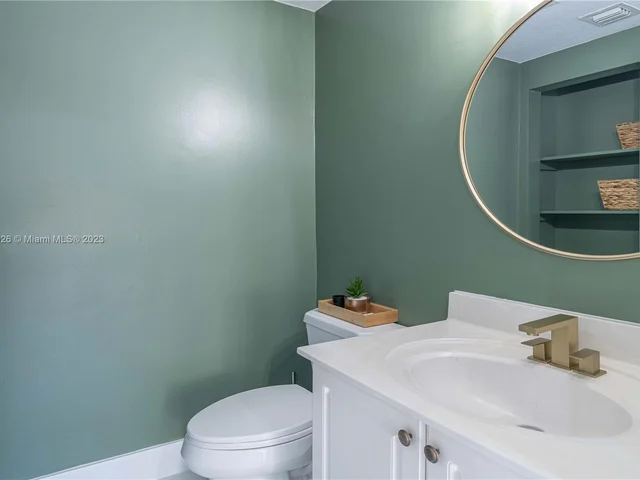 1451 SW 11th Pl, Fort Lauderdale FL 33312