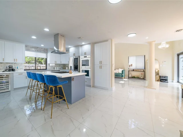 1451 SW 11th Pl, Fort Lauderdale FL 33312