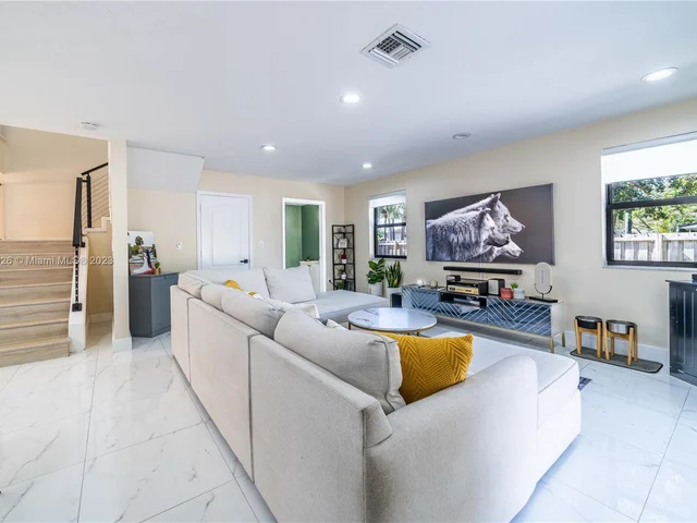 1451 SW 11th Pl, Fort Lauderdale FL 33312