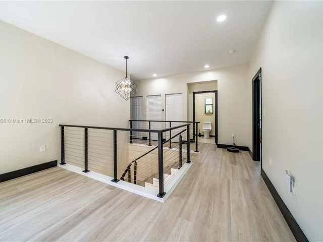 1451 SW 11th Pl, Fort Lauderdale FL 33312