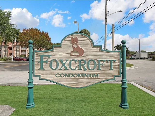 3195 Foxcroft Rd # 103, Miramar FL 33025