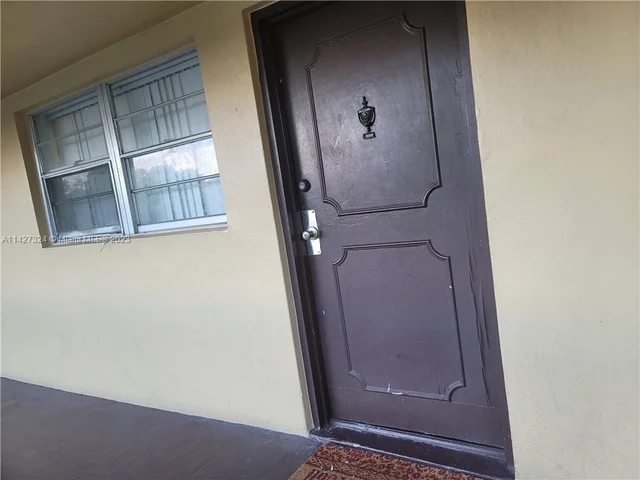 3195 Foxcroft Rd # 103, Miramar FL 33025