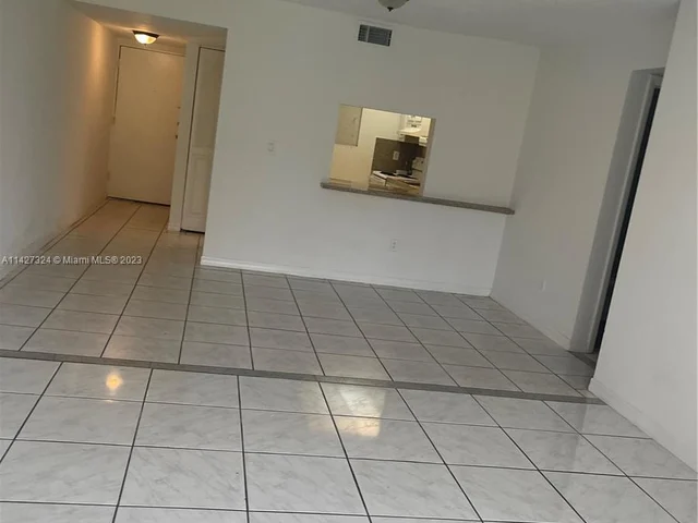 3195 Foxcroft Rd # 103, Miramar FL 33025