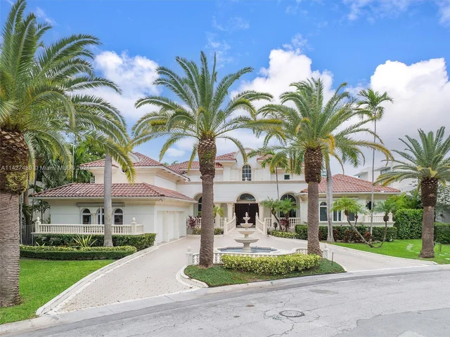 166 Bal Bay Dr, Bal Harbour FL 33154