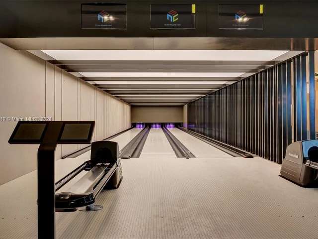 480 NE 31 St # 2306, Miami FL 33137