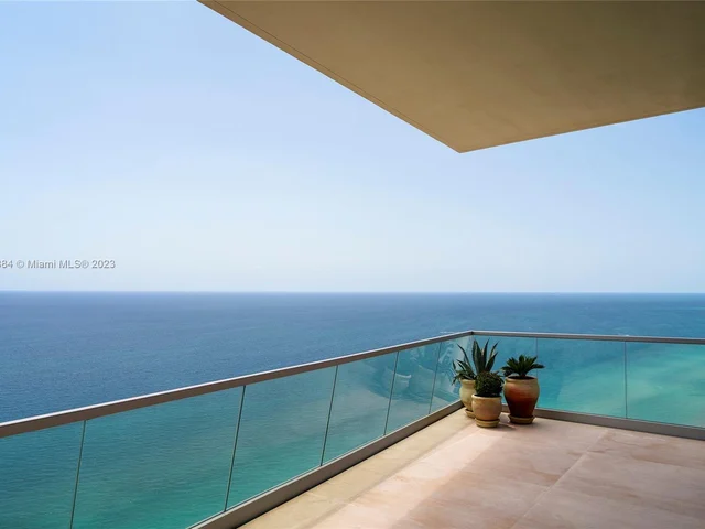18501 Collins Ave # 4204, Sunny Isles Beach FL 33160