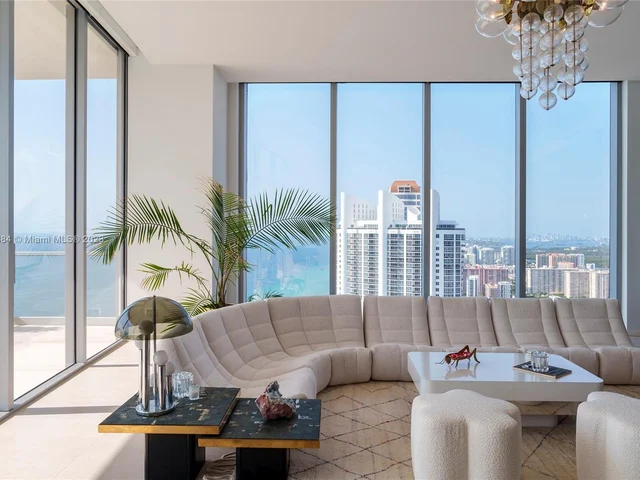 18501 Collins Ave # 4204, Sunny Isles Beach FL 33160