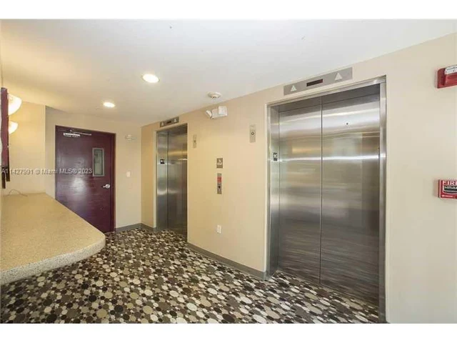 2100 Van Buren St # 408, Hollywood FL 33020