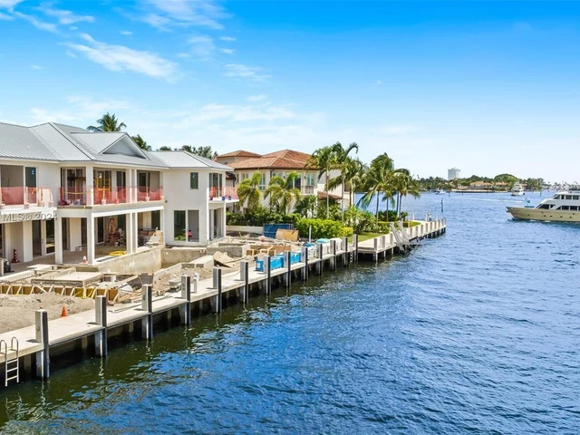 1822 SE 9th St, Fort Lauderdale FL 33316