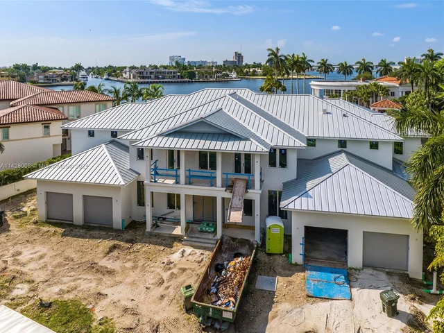 1822 SE 9th St, Fort Lauderdale FL 33316