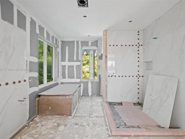 1822 SE 9th St, Fort Lauderdale FL 33316