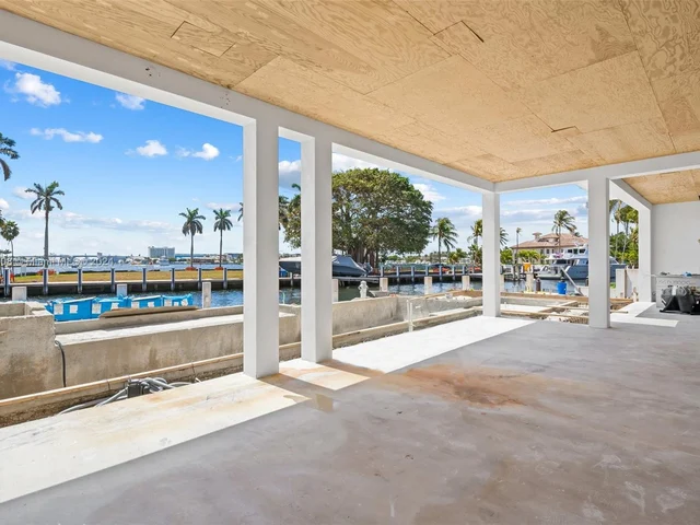 1822 SE 9th St, Fort Lauderdale FL 33316