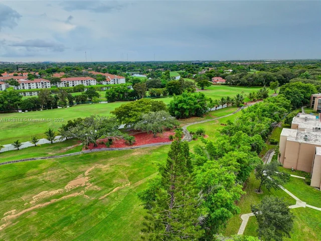 4000 N Hills Dr # 1, Hollywood FL 33021